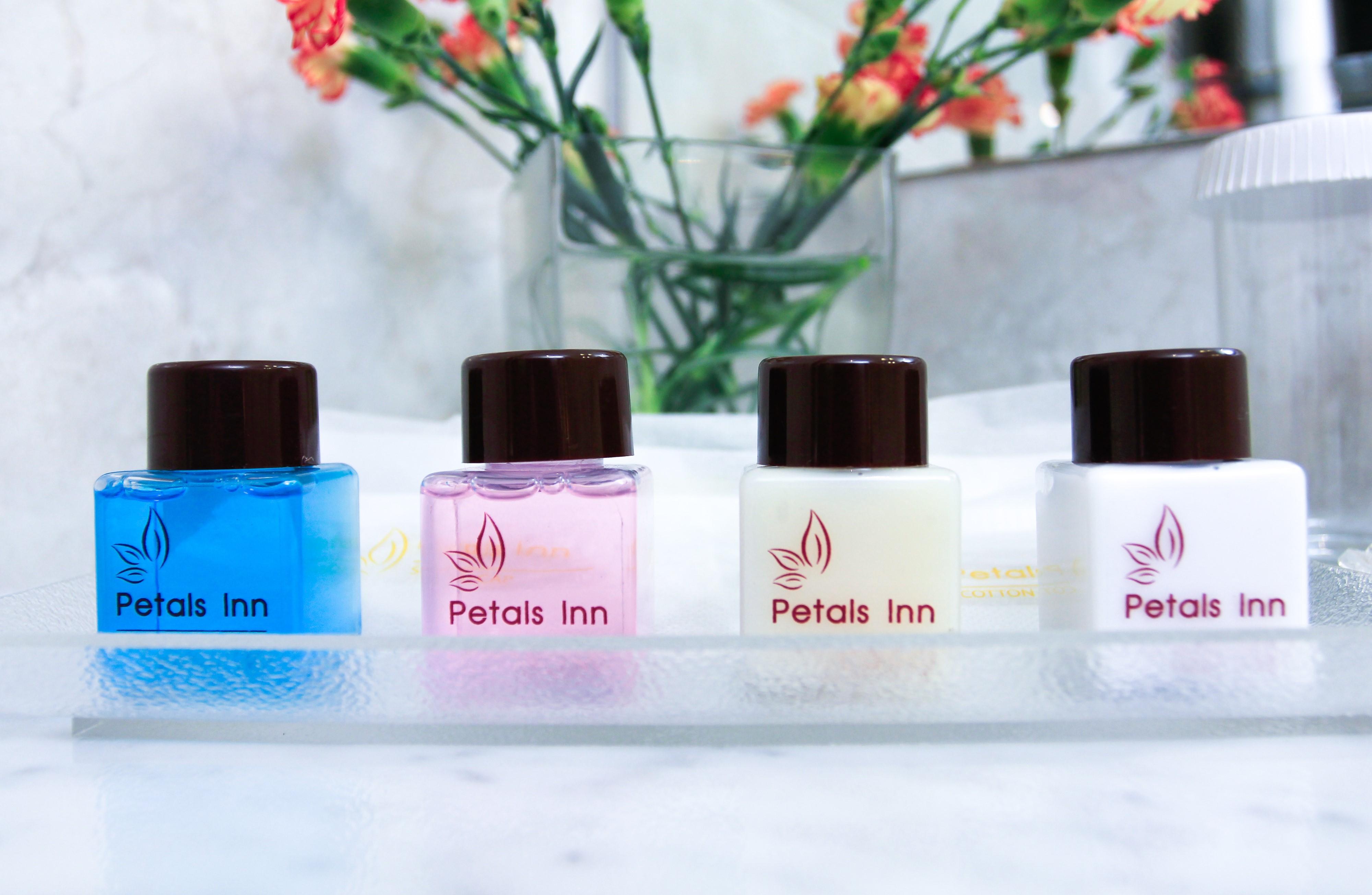 בנגקוק Petals Inn מראה חיצוני תמונה